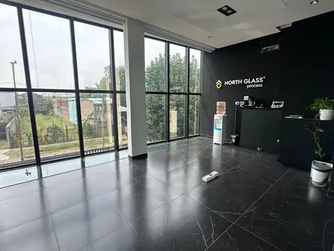 Galpón en alquiler en "Area de promoción El Triangulo"