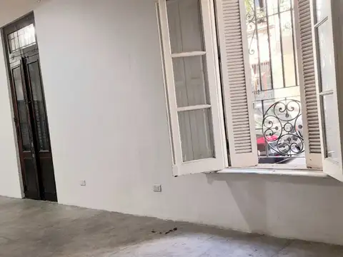 Local en Alquiler en San Cristobal, $ 1.600.000