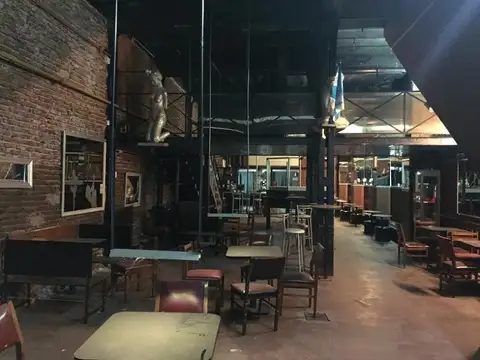 Local en Alquiler 80 años