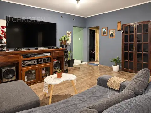 Casa 3 ambientes con 1 baño