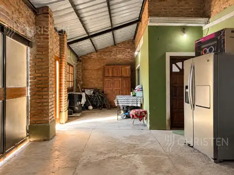 Pasaje Cacique Cafulcurá  al 9100