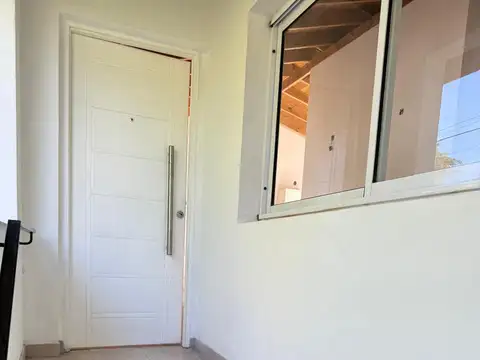 Depto Tipo Casa en Venta en Olivos Maipu/Uzal, USD 165.000