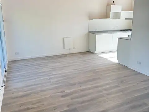 Depto Tipo Casa 3 ambientes con 1 baño