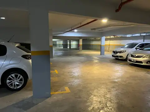 Cochera cubierta en Caballito