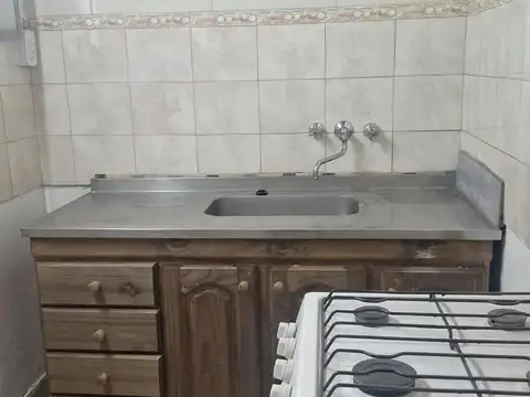 Depto Tipo Casa en Alquiler de 3 ambientes