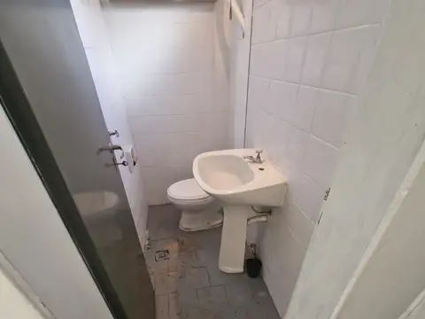 ALSINA 1100, Piso PB
