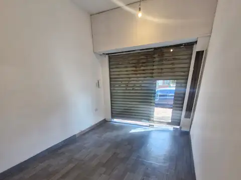ALSINA 1100, Piso PB