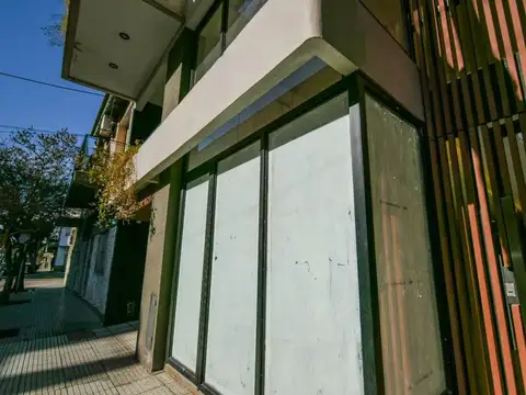 VENTA LOCAL COMERCIAL + 1er PISO. AP GASTRONOMICO