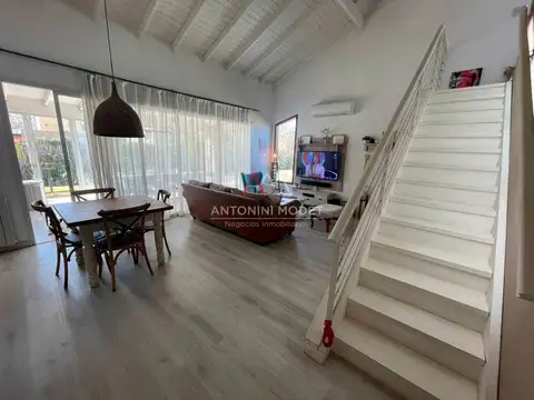 CASA EN VENTA EN A MADRUGADA 