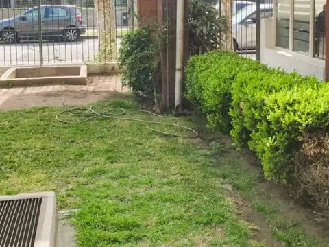 Oficina en Alquiler en Haedo, $ 450.000