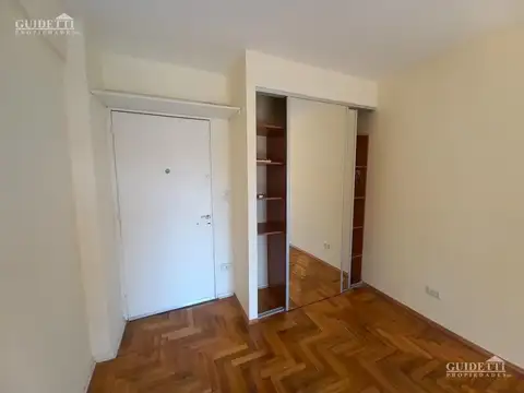 Oficina en Alquiler 40 años
