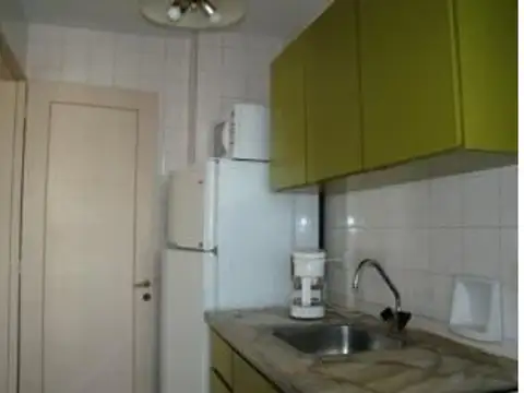 Avenida Hipólito Yrigoyen 2600