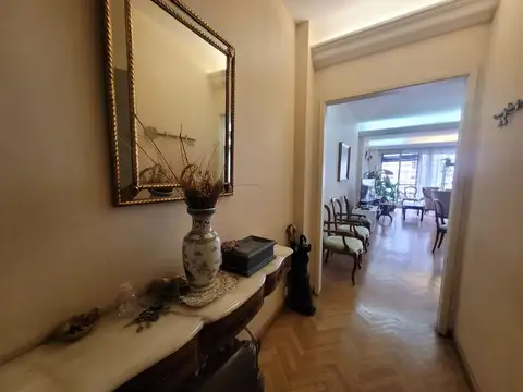 Departamento 4 ambientes con 2 baños