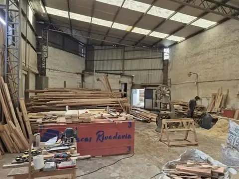 Galpón en alquiler en Del Viso