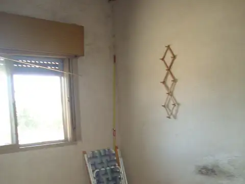 CASA, GALPÓN Y DEPTO EN BOSQUES U$S 63.000.-