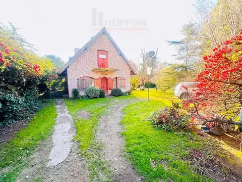 Casa a reciclar en venta en B° Patagonia - Lote de 2000m2