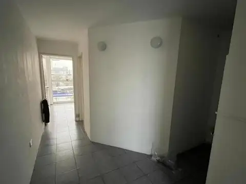 Oficina en Alquiler en Guemes, $ 280.000