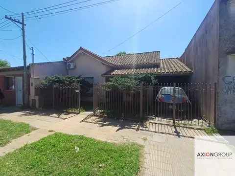 Casa en venta de 2 dormitorios c/ cochera en Berisso