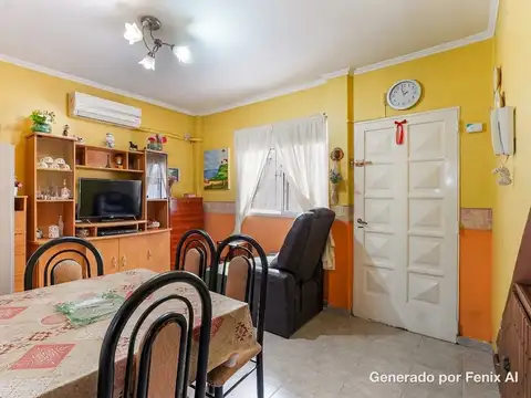 Departamento 2 ambiente+patio-Villa Luzuriaga- Acepta Permuta