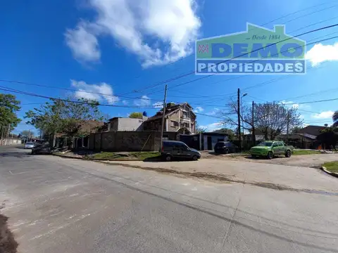 Tomas Godoy Cruz N°  al 3300