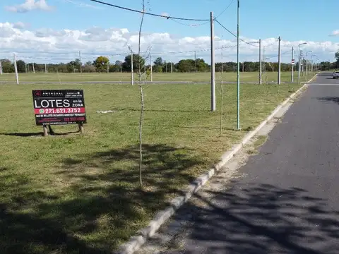 Lote Altos de Don Carlos - 10 x 32 -504 y 139 -  Hernández La Plata