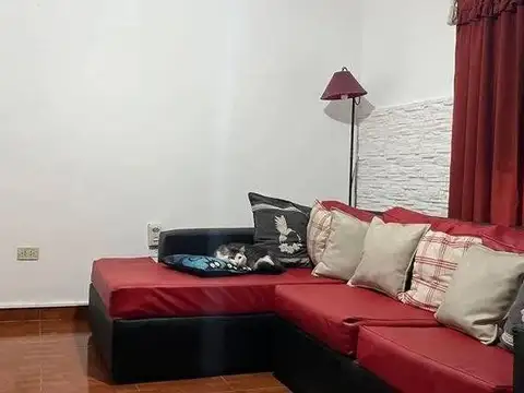 Casa en Venta en Banfield, USD 90.000