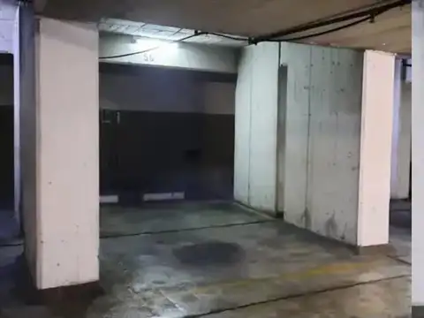 Hipólito Yrigoyen 1300