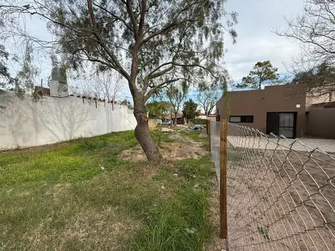 Terreno en Venta 30  mts Fondo