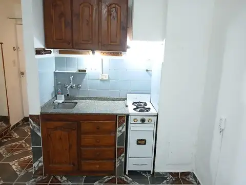Departamento en Alquiler en Monserrat, $ 400.000