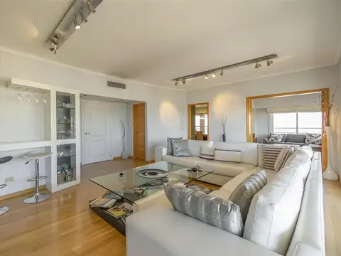 Departamento 5 ambientes con 3 baños