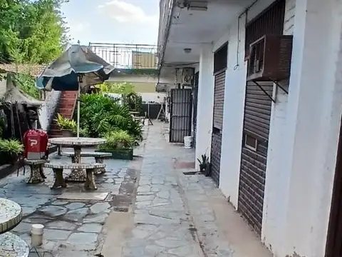 Defensa 1100, Piso 1