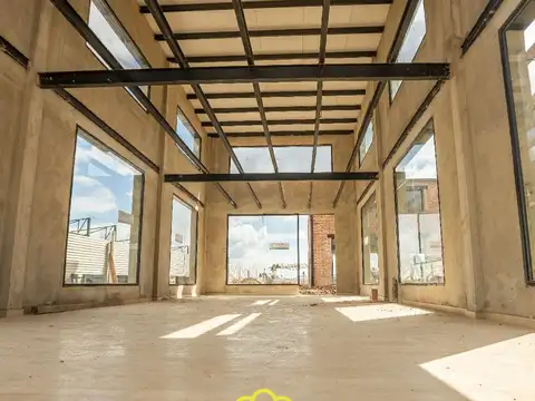 Local en Venta 1 año