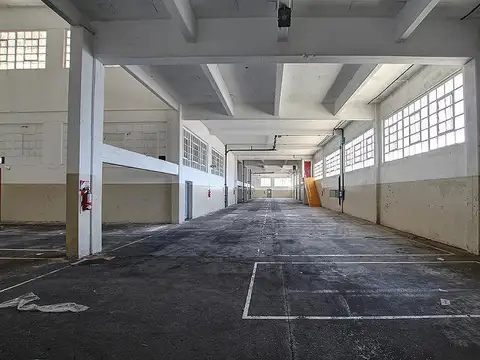 Galpon en Alquiler A Estrenar