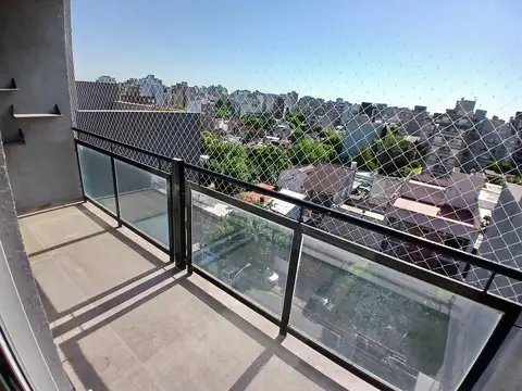 Departamento en Alquiler en Moron Sur, $ 600.000