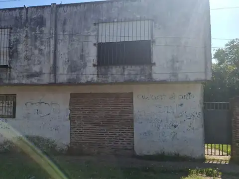 PROPIEDAD COMERCIAL,VIVIENDA MULTIFAMILIAR 1228M2 
