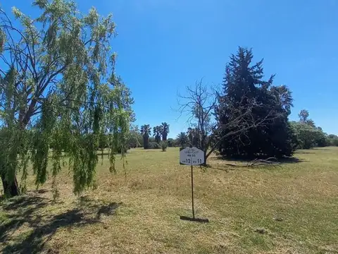VENTA LOTE ESQUINA VALLE DEL GOLF FINANCIA