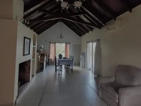 Presidente Peron 2200