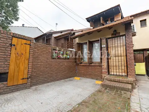 Dúplex de 2 ambientes con patio y parrilla - San Bernardo
