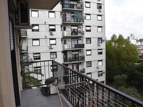 DEPARTAMENTO 4 AMB EN TORRE VISTA ABIERTA + ESP GDA COCHE