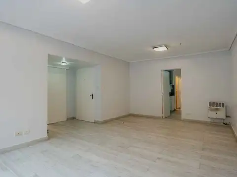 VENTA DEPARTAMENTO 4 DORMITORIOS CON PATIO PROPIO