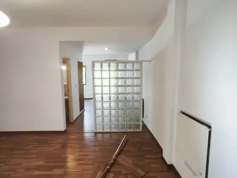 Oficina en Alquiler en Colegiales, $ 700.000