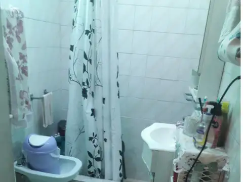 Casa en venta-Quilmes Oeste