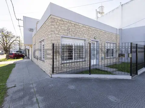 CASA EN VENTA EN LOS HORNOS DE 3 DORMITORIOS
