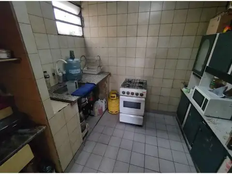 Casa 2 ambientes con 1 baño