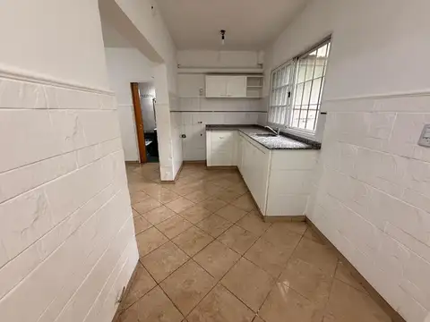 Depto Tipo Casa en Alquiler de 1 dormitorio