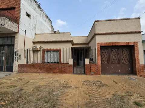 CASA  de 3 amb