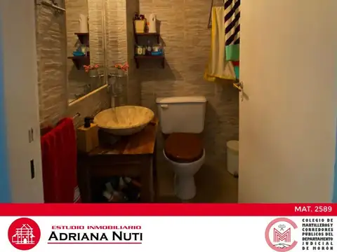 Casa en Venta con 4 cocheras