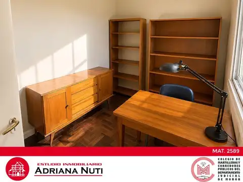 Casa en Venta con 6 cocheras