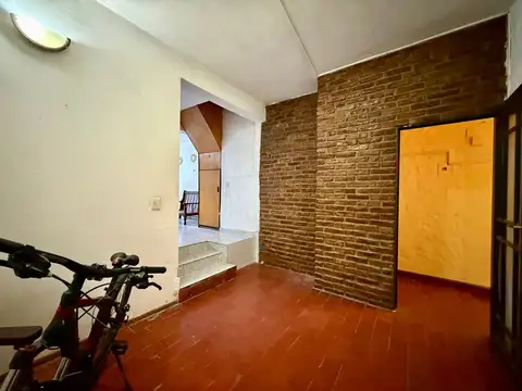 Depto Tipo Casa en Venta de 4 dormitorios
