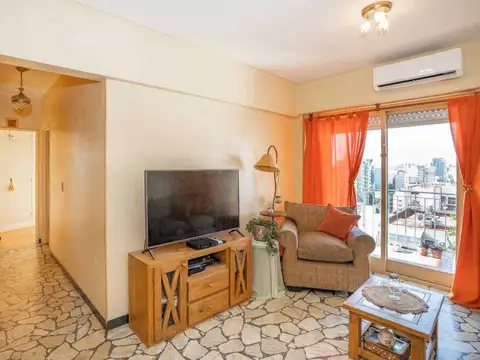 DEPARTAMENTO VENTA  3 AMBIENTES BALCON CABALLITO